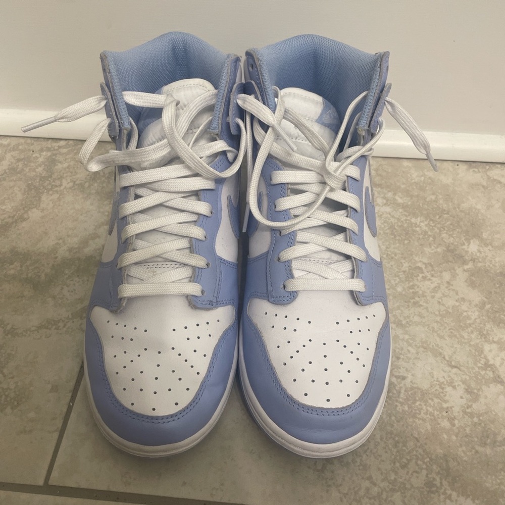 Nike Dunks - image 2